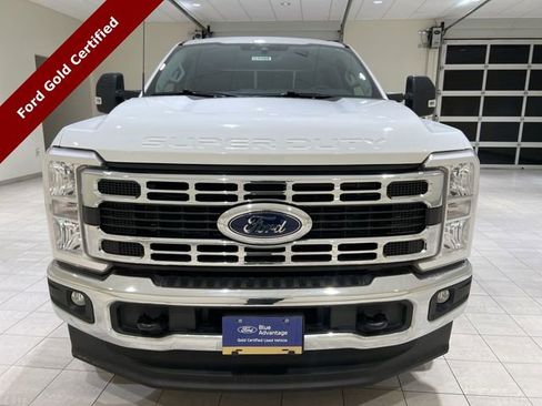 Certified 2025 Ford F250 XLT w/ FX4 Off-Road Package image 8