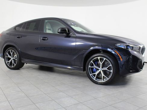 Certified 2024 BMW X6 M60i w/ Dynamic Handling Package image 20