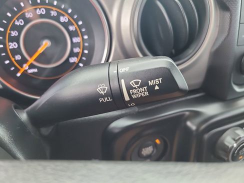 Certified 2020 Jeep Wrangler Sport image 26