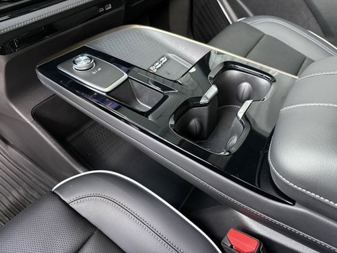 Used 2025 Buick Enclave Avenir w/ Super Cruise Package image 20