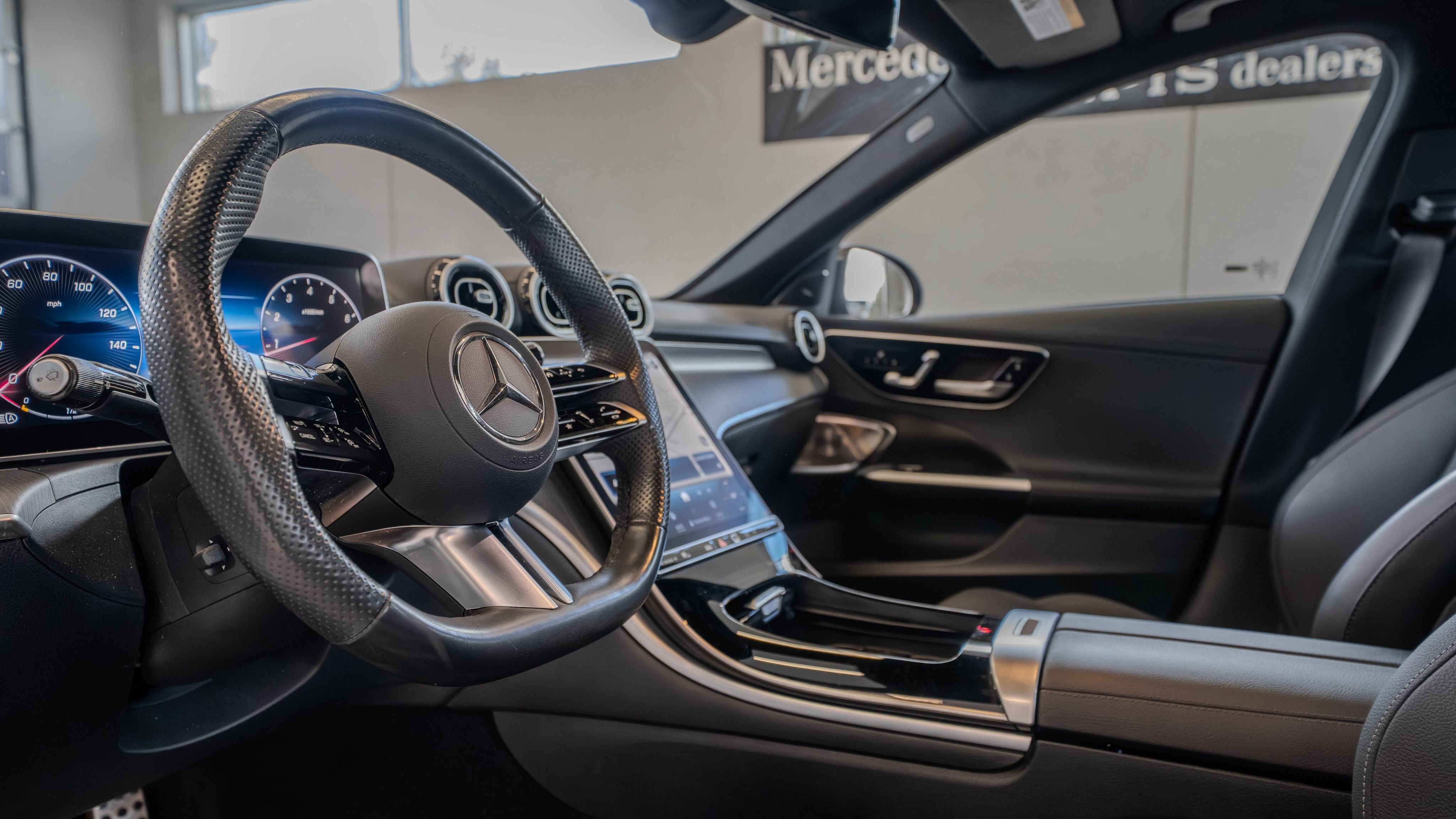 Used 2024 Mercedes-Benz C 300 4MATIC Sedan image 6