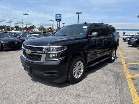 Used 2016 Chevrolet Tahoe LT AWD/4WD image 3
