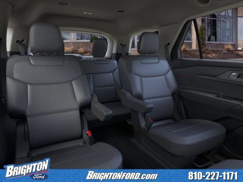 Used 2026 Ford Explorer Active w/ Active Comfort Package AWD/4WD image 11