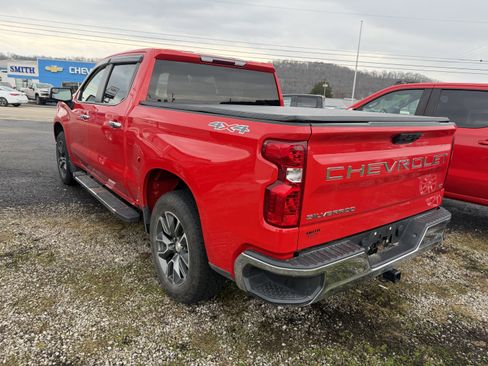 Used 2023 Chevrolet Silverado 1500 LT image 4