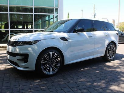 New 2025 Land Rover Range Rover Sport Dynamic SE