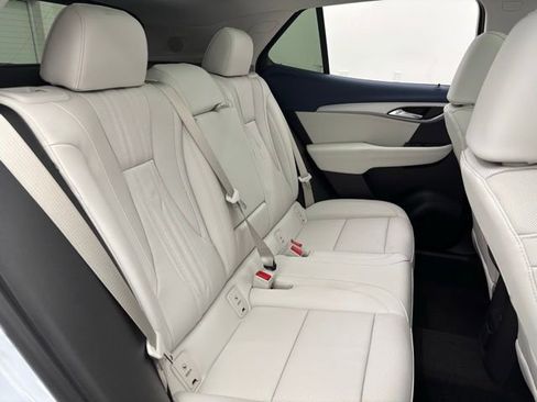 New 2026 Buick Envision Avenir image 40