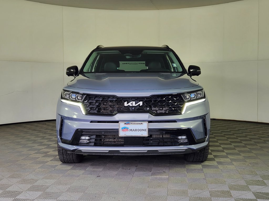 Used 2023 Kia Sorento SX AWD/4WD image 2