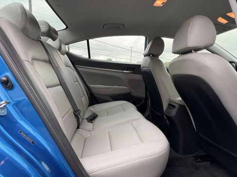 Used 2018 Hyundai Elantra SEL FWD image 28