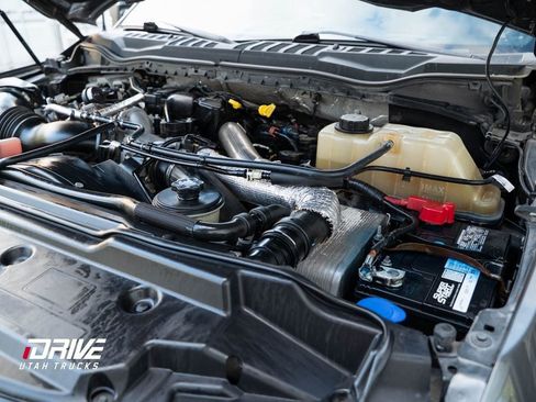 Used 2017 Ford F250 Platinum w/ Platinum Ultimate Package image 34