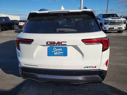 New 2026 GMC Terrain AT4 w/ Convenience Package III image 5
