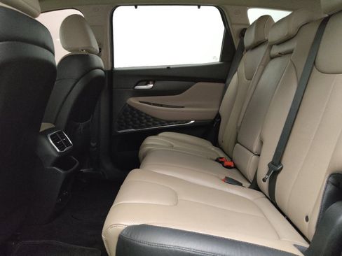 Used 2020 Hyundai Santa Fe SEL w/ Cargo Package image 18