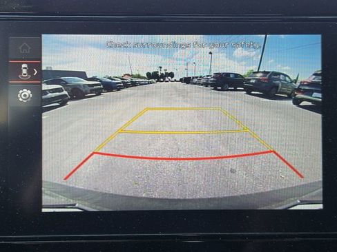 Used 2025 Kia Sportage LX image 31