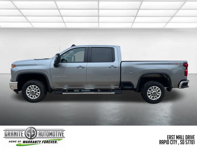 Used 2025 Chevrolet Silverado 2500 LT w/ Convenience Package AWD/4WD image 2