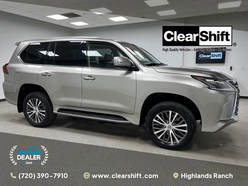 Used 2016 Lexus LX 570 4WD w/ Luxury Package image 1