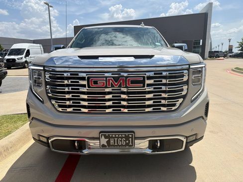 Used 2026 GMC Sierra 1500 Denali w/ Denali Reserve Package AWD/4WD image 2