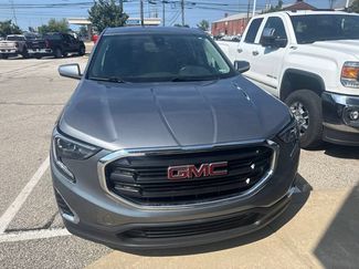 Used 2020 GMC Terrain SLE w/ LPO, Floor Liner Package FWD video 3