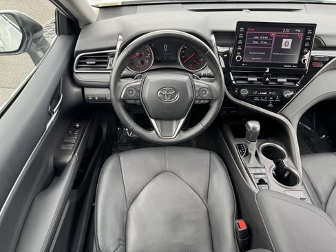 Used 2024 Toyota Camry XSE image 19