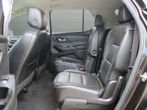 Used 2019 Chevrolet Traverse LT AWD/4WD image 18