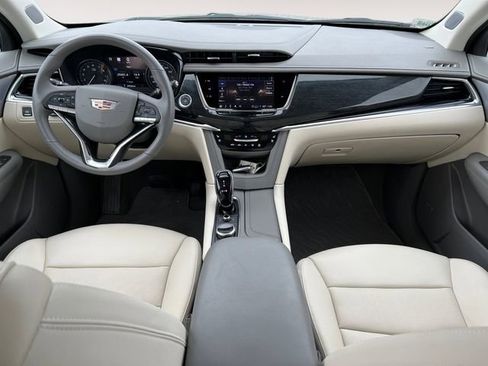 Certified 2023 Cadillac XT6 Premium Luxury w/ Technology Package AWD/4WD image 10