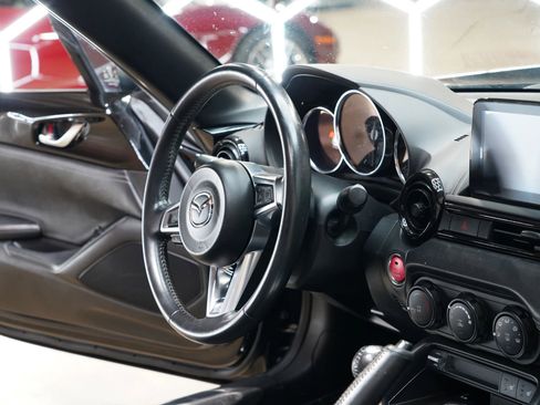 Used 2022 MAZDA MX-5 Miata Club image 58