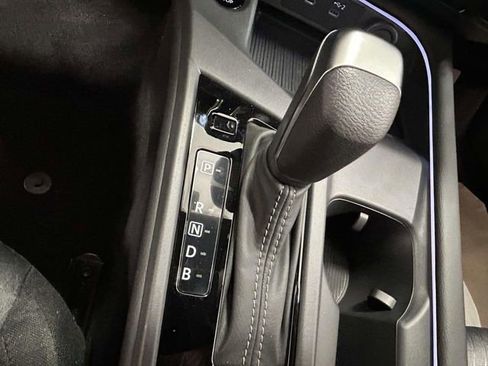 New 2026 Nissan Sentra SV FWD image 18