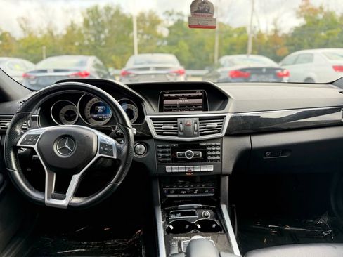Used 2014 Mercedes-Benz E 350 Sedan image 30