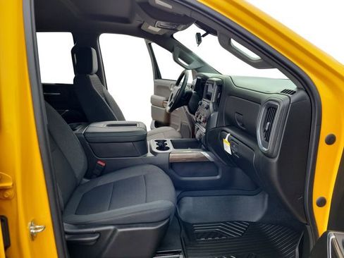 Used 2022 Chevrolet Silverado 1500 LT Trail Boss w/ LPO, Dark Essentials Package image 24