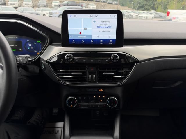 Used 2022 Ford Escape Titanium FWD image 24