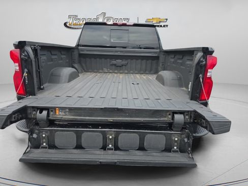 Used 2024 Chevrolet Silverado 2500 LTZ w/ LTZ Plus Package AWD/4WD image 10