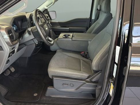 Used 2025 Ford F150 XLT w/ Equipment Group 301A Standard AWD/4WD image 7
