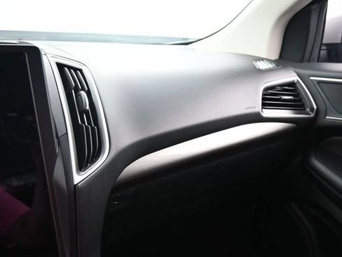 Used 2024 Ford Edge SEL AWD/4WD image 21