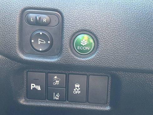 Used 2023 Honda Passport EX-L image 25