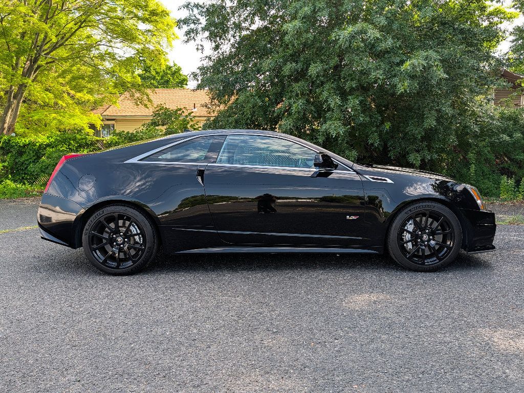 Used 2014 Cadillac CTS V w/ Wood Trim Package RWD image 4