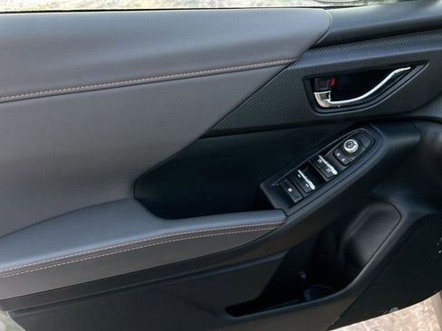 Used 2025 Subaru Crosstrek 2.5i Limited w/ Popular Package #3A image 22