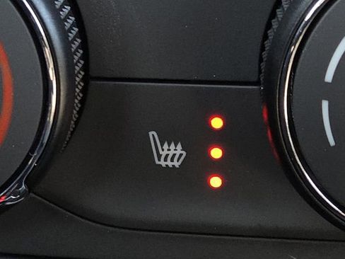 New 2026 Chevrolet Trax RS w/ Sunroof Package image 7