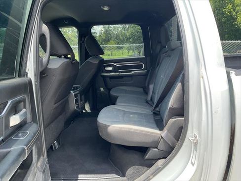 Used 2024 RAM 2500 Big Horn w/ Off Road Package AWD/4WD image 17