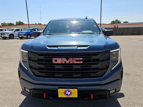 Used 2024 GMC Sierra 1500 Elevation AWD/4WD image 8