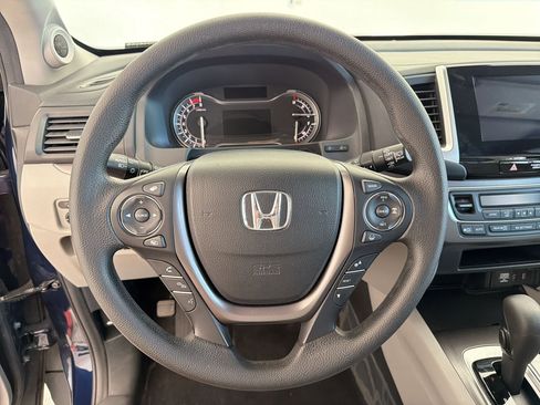 Used 2016 Honda Pilot EX image 17