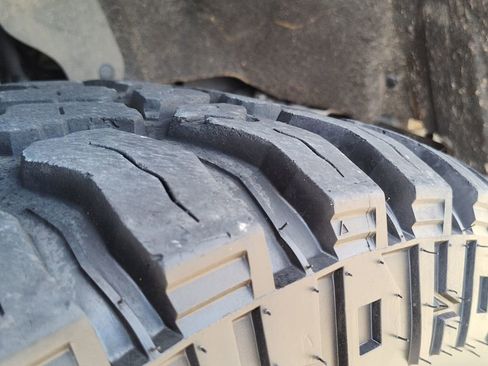 Used 2021 Ford F150 XLT image 15