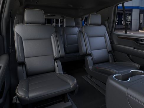 New 2026 Chevrolet Tahoe Premier AWD/4WD image 17