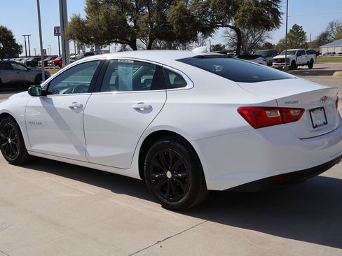Used 2023 Chevrolet Malibu LT image 9