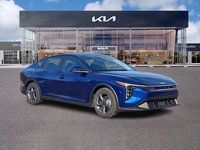 Certified 2025 Kia K4 LXS