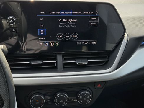 New 2026 Chevrolet Trax LS FWD image 18