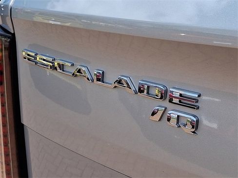 New 2025 Cadillac Escalade IQ Sport 2 image 12