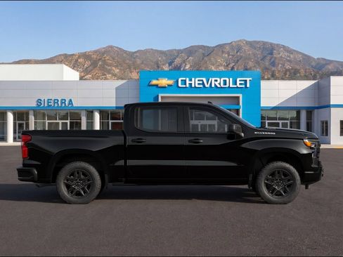 New 2026 Chevrolet Silverado 1500 Custom RWD image 3