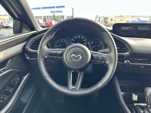 Certified 2025 MAZDA MAZDA3 Carbon image 10