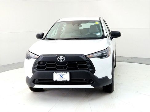 New 2026 Toyota Corolla Cross L image 8