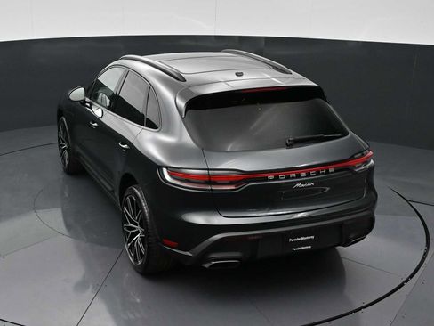 New 2026 Porsche Macan AWD/4WD image 31