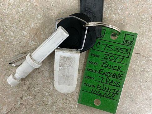 Used 2017 Buick Enclave Leather image 27