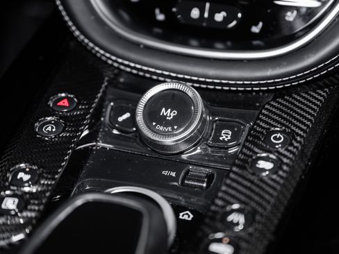 Used 2023 Aston Martin DBX 707 image 39